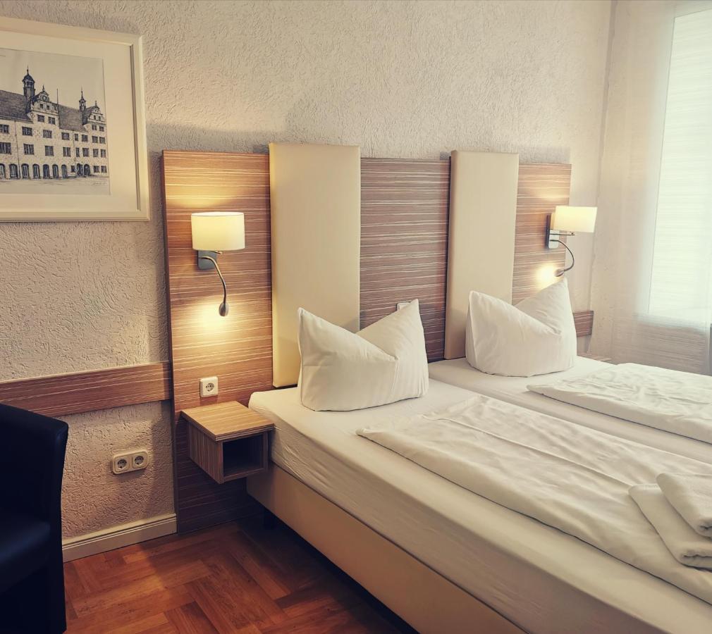 Hotel Goldener Anker Torgau Exterior photo