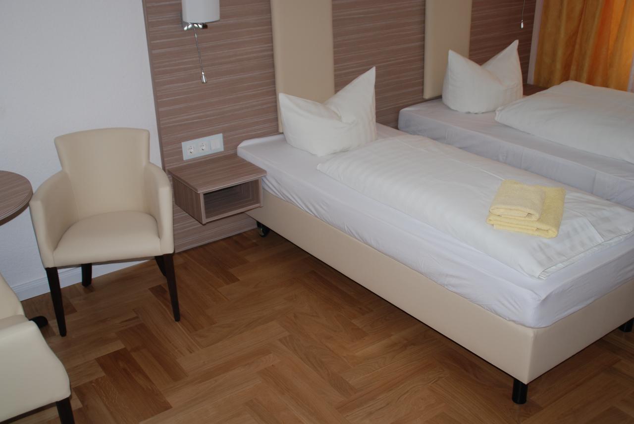 Hotel Goldener Anker Torgau Exterior photo