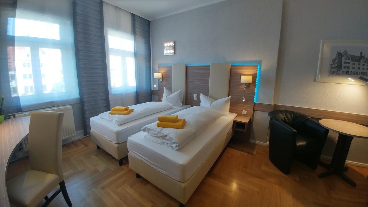 Hotel Goldener Anker Torgau Exterior photo
